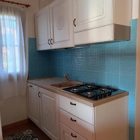 Holiday home Ginestre 3